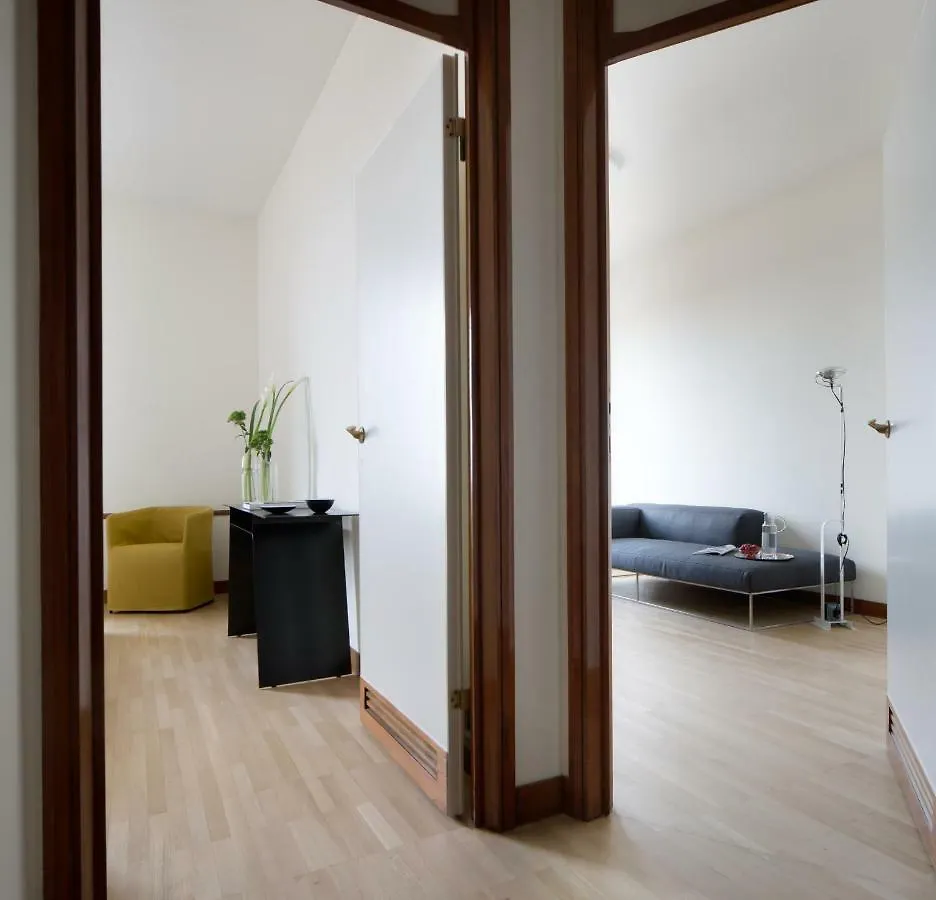 Domux Home Torre Velasca Mailand 2*,