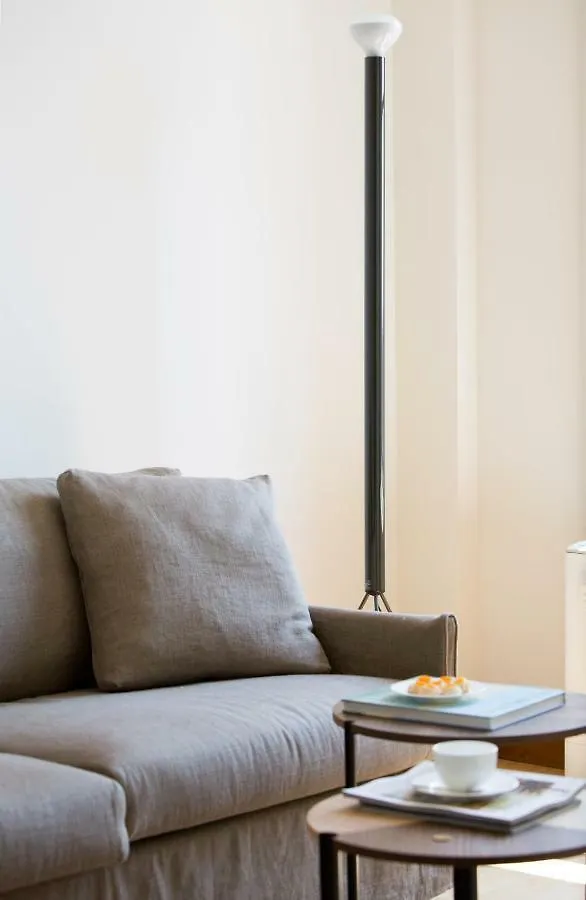 Domux Home Torre Velasca Mailand