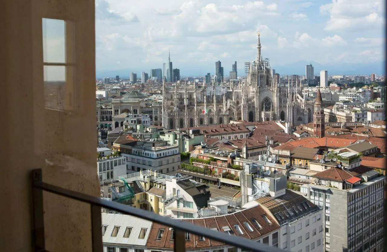 Domux Home Torre Velasca Mailand