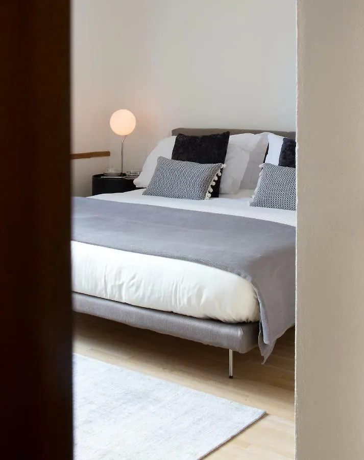 Domux Home Torre Velasca Mailand