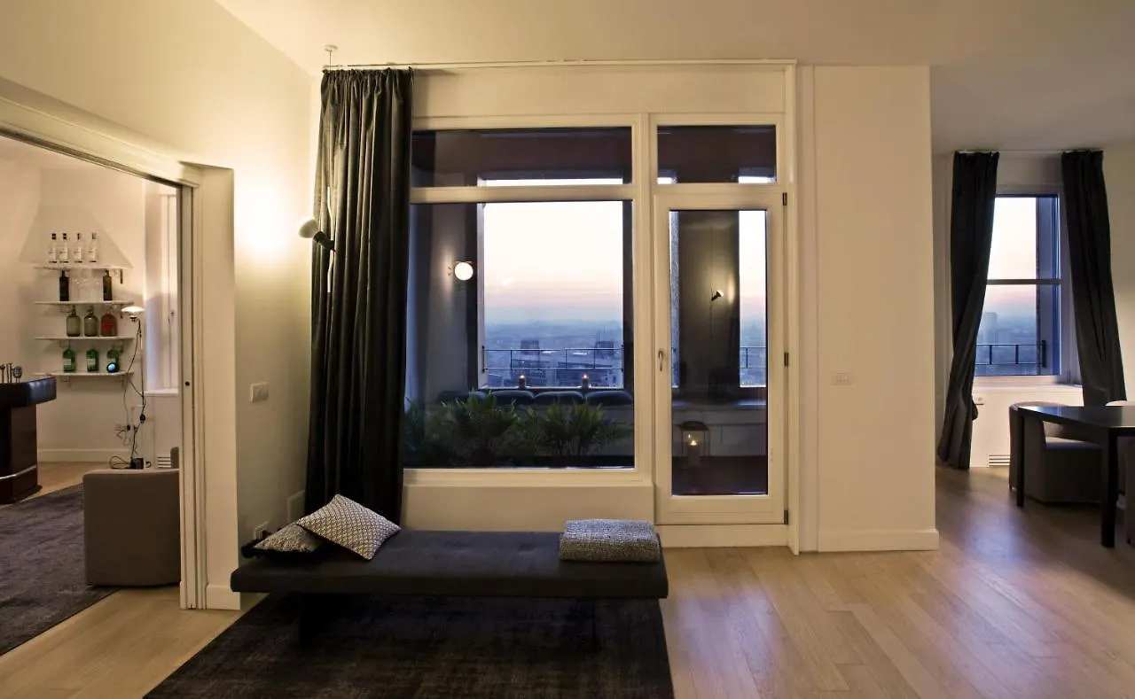 ** Aparthotel Domux Home Torre Velasca Mailand Italien